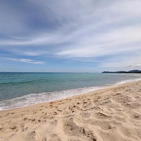 Casa vacanze In Prima Fila Mare Con Ampio Giardino